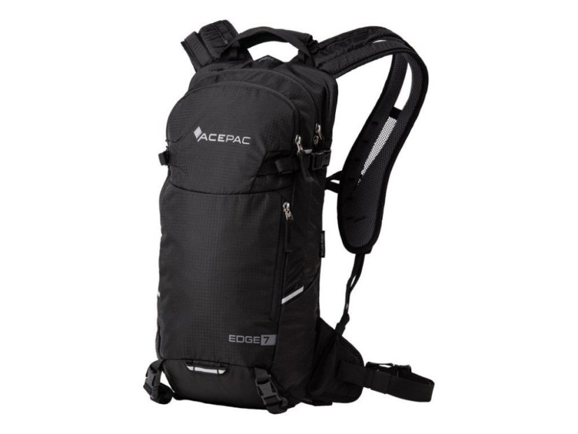 Acepac Edge 7 MKIII Black – čierny cyklistický batoh 7 L