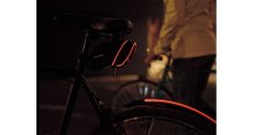 TOPEAK taška podsedlová AERO WEDGE iGlow Medium pásky