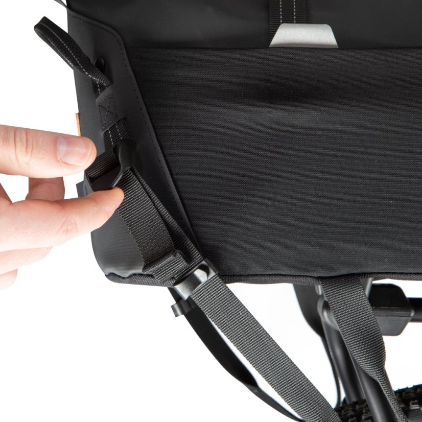 Restrap Switch Top Bag – strečové bočné vrecko s nákladom