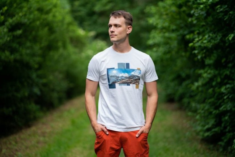 Husky Tee Skyline M – biele tričko na postave spredu