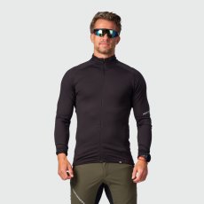 Bukovec II Black – mikina na modeli, ďalší pohľad