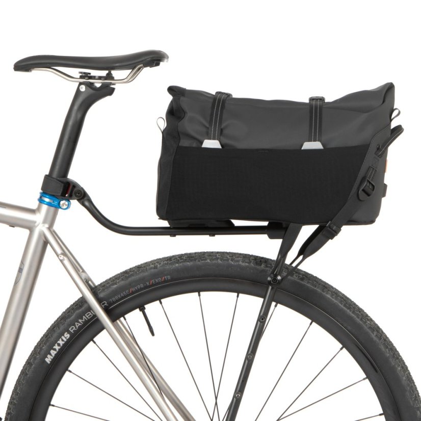 Restrap Switch Top Bag – zaistenie popruhu na Switch Racku