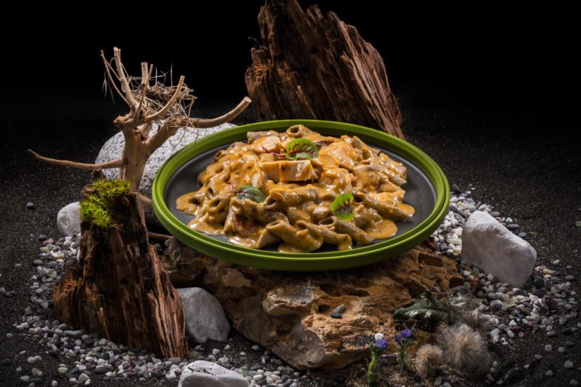 Adventure Menu | SENS Cvrčie Penne s mäsom