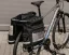 Force TARGET 32 L – trojtaška na bicykli, pohľad zozadu Force TARGET 32 L – trojtaška na bicykli, pohľad zozadu