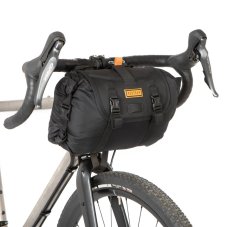 Restrap Holster Bar Bag – šikmý pohľad na gravel bicykli