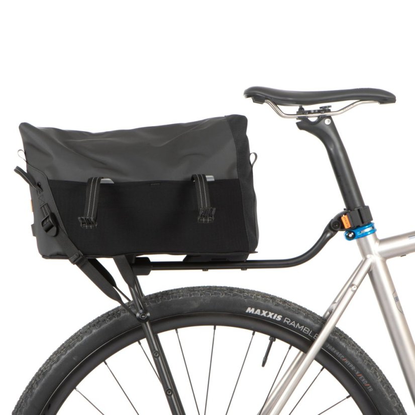 Restrap Switch Top Bag – zloženie tašky zo Switch Racku