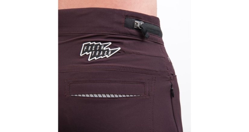 Fresh Trash Men's Rider Evo Shorts - cyklo šortky - Farba: Port Red, Veľkosť: M