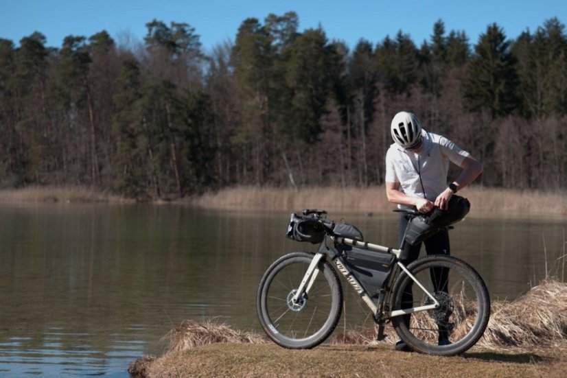 Apidura Expedition Full Frame Pack 10 L