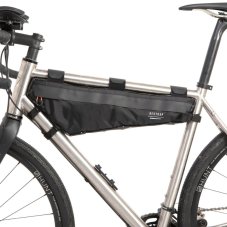 Restrap Race Frame Bag L – pohľad z druhej strany bicykla