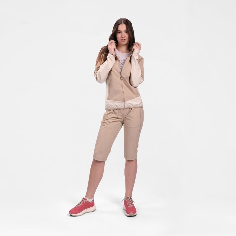 Northfinder Kathi Beige – bunda na modelke