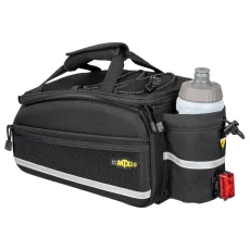 Topeak MTX TrunkBag EX 2.0 – zadný pohľad s držiakom na fľašu a svetlo Topeak MTX TrunkBag EX 2.0 – zadný pohľad s držiakom na fľašu a svetlo